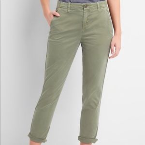 Gap Girlfriend Chino